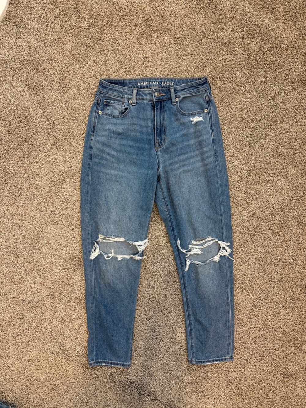 American Eagle Outfitters Distressed Boyfriend Jeans in Medium Blue